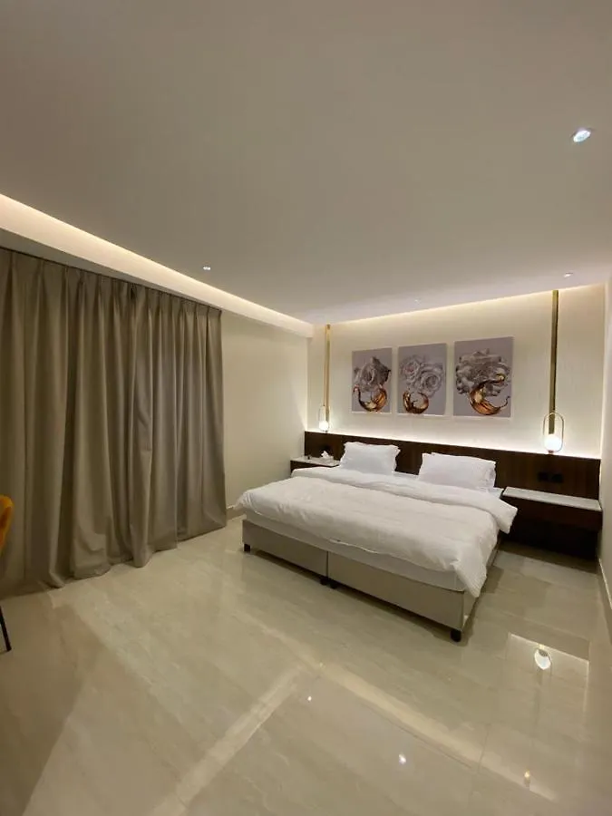 Riyadh Luxury الملقا 2 ערב הסעודית